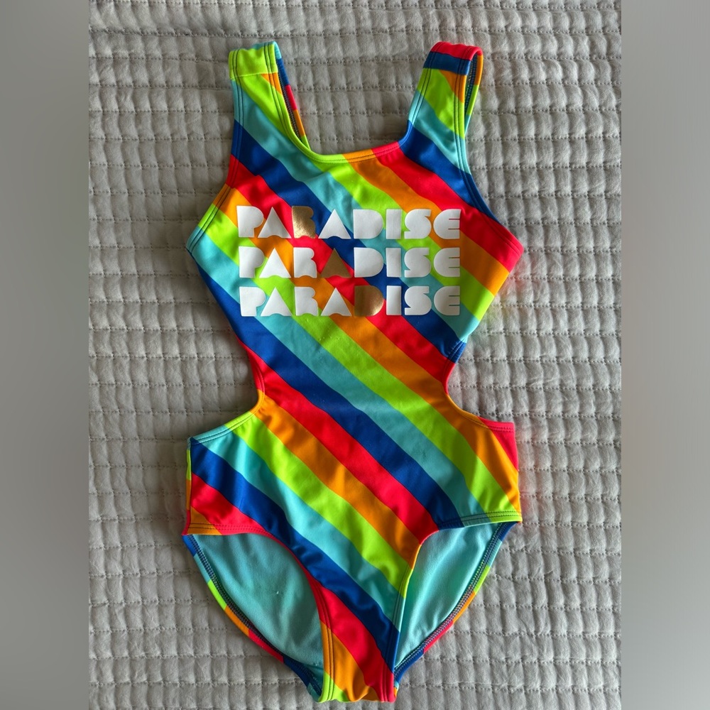 Art Class Girls bathing suit size M